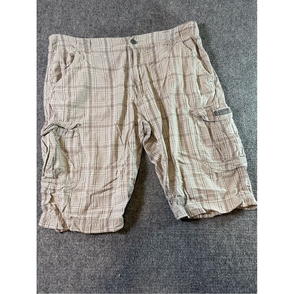 Unionbay Mens Plaid Cargo Shorts Tan Brown Size 40 Cotton Utility Casual Pockets